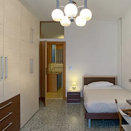 Image 14 - Viale Gian Galeazzo, 20136 Milan MI, Italy - Apartment for rent