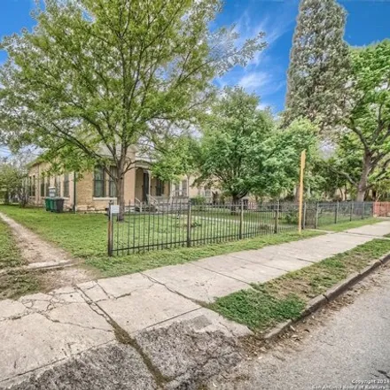 Image 2 - Bonham Elementary School, South Saint Mary's Street, San Antonio, TX 78205, USA - House for sale
