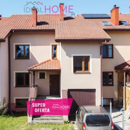 Buy this 6 bed house on Adama Mickiewicza 72 in 37-300 Leżajsk, Poland