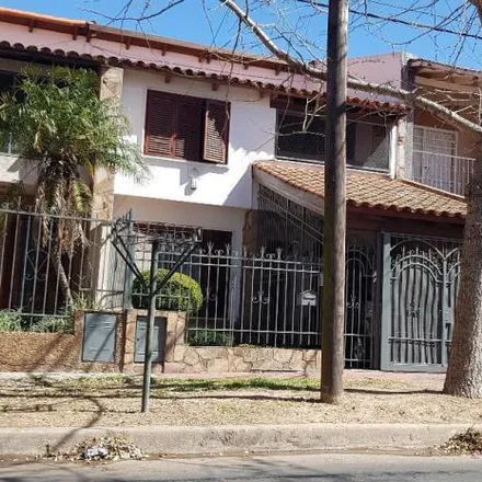 Buy this 4 bed house on José C. Paz 1447 in Alberdi, Rosario