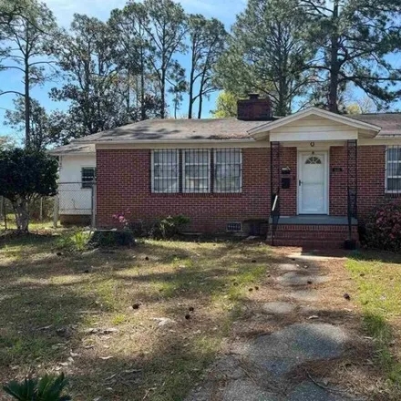 Rent this 4 bed house on 835 W Moreno St in Pensacola, Florida