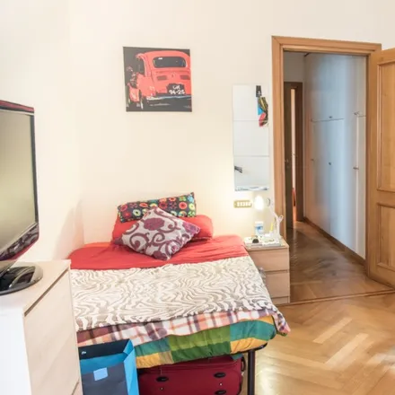 Rent this 5 bed room on Gruppo Toscano S.p.A. - Sede Centrale in Via Nomentana, 90/92