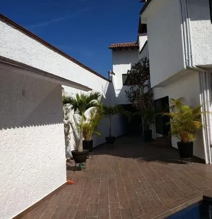 Buy this 4 bed house on Privada de la Pradera in Tlaltenango, 62166 Cuernavaca
