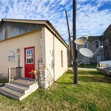 Rent this 1 bed house on 263 West Washington Avenue in Navasota, TX 77868