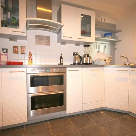 Rent this 2 bed apartment on Wards Wharf Approach in London, E16 2EQ