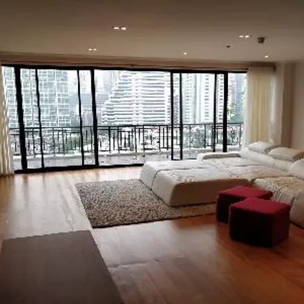 Buy this 3 bed house on Phrom Phong