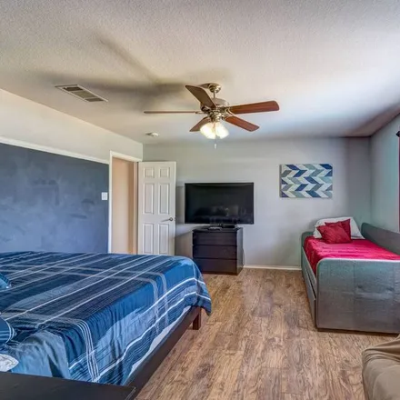 Rent this 4 bed house on Austin