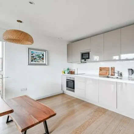 Image 9 - Mansfield Point, Rodney Road, London, SE17 1FW, United Kingdom - Apartment for rent
