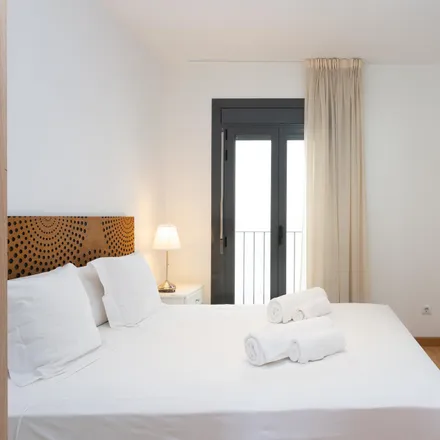 Image 3 - Carrer de Mallorca, 360, 08013 Barcelona, Spain - Apartment for rent