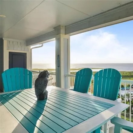 Buy this 3 bed condo on Mangrove Drive in Galveston, TX