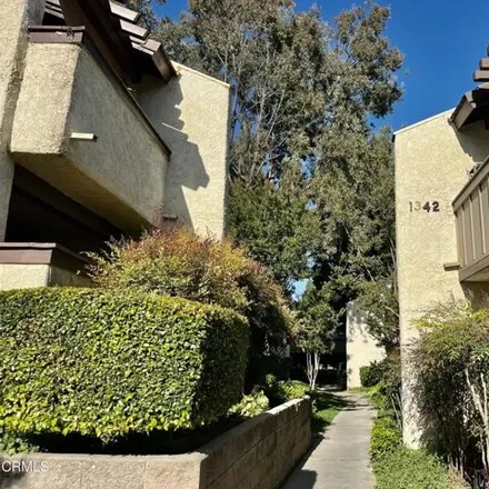 Rent this 1 bed condo on 1357 Hillcrest Drive in Thousand Oaks, CA 91362