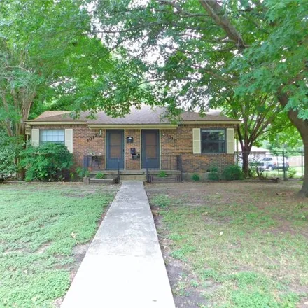 Rent this 1 bed house on 1024 Denton Street in Denton, TX 76201