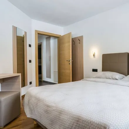 Image 1 - Trentino-Alto Adige, Italy - Apartment for rent