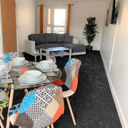 Rent this 3 bed apartment on 158 Ranelagh Road in Ipswich, IP2 0AD