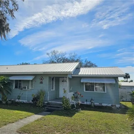 Buy this 3 bed house on 100 East Circle Street in Avon Park, FL 33825