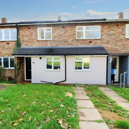 Image 3 - Pepsal End, Stevenage, SG2 8LW, United Kingdom - Townhouse for sale