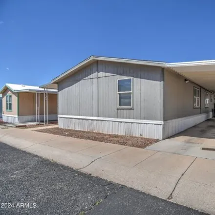Buy this studio apartment on 836 West Mineral Road in Phoenix, AZ 85041