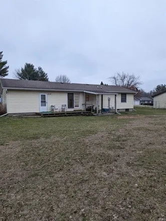 Image 3 - 462 North Cleveland Street, Bloomfield, Greene County, IN 47424, USA - House for sale