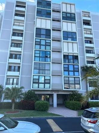 Buy this 2 bed condo on Chart House Suites on Clearwater Bay in 850 Bayway Boulevard, Clearwater