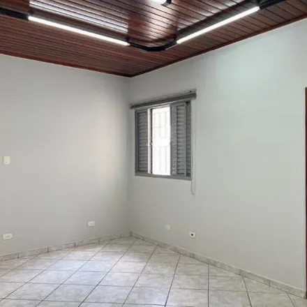 Rent this 2 bed house on Edifício Elias - Antônio in Rua Afonso Sardinha 155, Vila Romana