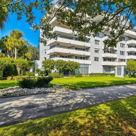 Rent this 2 bed condo on 1000 Riverside Dr Apt B302 in Palmetto, Florida