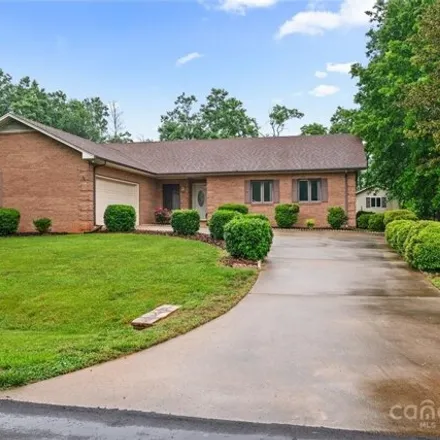 Buy this 3 bed house on 130 Kilmer Lane in Mooresville, NC 28115