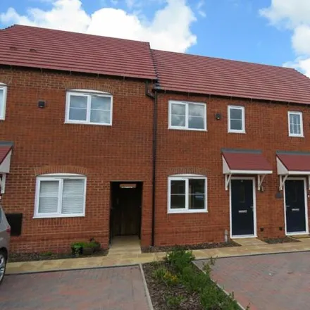 Buy this 2 bed townhouse on unnamed road in Coventry, CV5 9GY