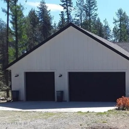 Buy this 3 bed house on North Hayden Drive in Kootenai County, ID 83869