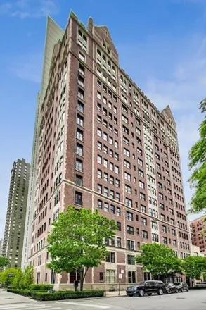 Buy this 1 bed condo on 1120 North Lake Shore Drive in Chicago, IL 60611