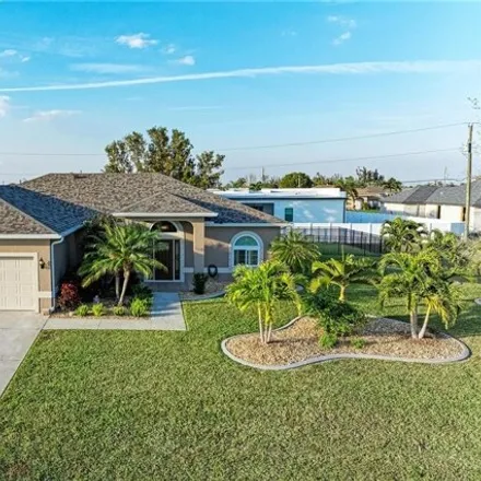 Image 4 - 231 Northwest 12th Lane, Cape Coral, FL 33993, USA - House for sale