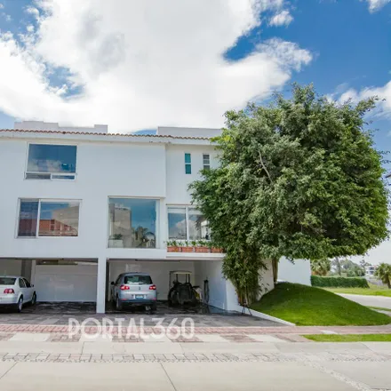 Buy this studio house on unnamed road in La Vista Country Club, 72480 Tlaxcalancingo (San Bernardino)