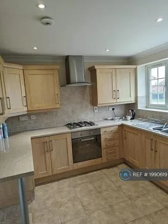 Image 6 - Hawksmoor Road, Brook Glen Road, Stafford, ST17 9DG, United Kingdom - House for rent