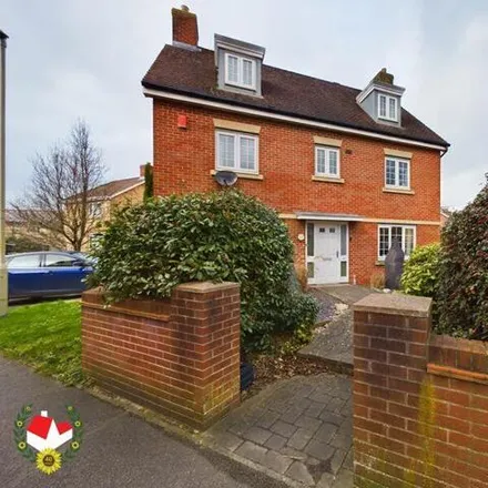 Buy this 5 bed house on Woodvale in Gloucester, GL2 2BU