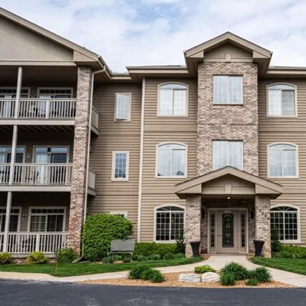 Buy this 1 bed condo on Wyenel Drive in Elm Grove, Waukesha County
