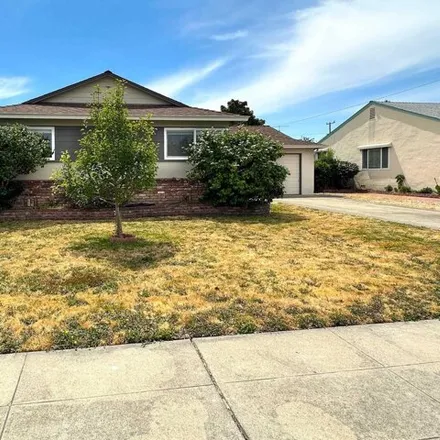 Image 3 - 15337 Inverness St, San Leandro, California, 94579 - House for sale