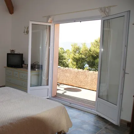 Rent this 4 bed house on Propriano in South Corsica, France