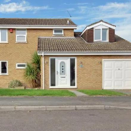 Buy this 4 bed house on Wingfield in Swindon, Wiltshire