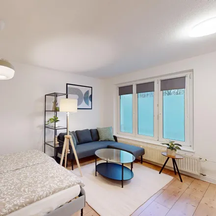 Rent this studio apartment on Platanenweg 4 in 12437 Berlin, Germany