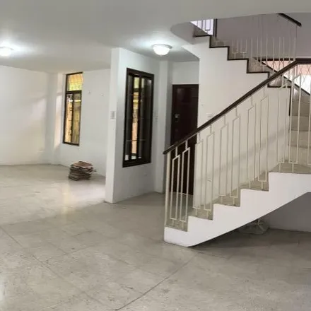 Rent this 4 bed house on Avenida del Bombero in 090604, Guayaquil
