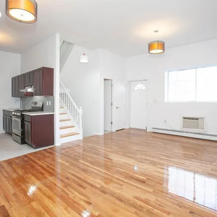 Rent this 4 bed townhouse on 572 Eastern Parkway in New York, NY 11225