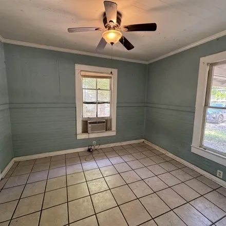 Image 8 - 937 Perry Avenue, East Pensacola Heights, Pensacola, FL 32503, USA - House for sale