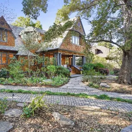 Buy this 5 bed house on 535 Kingsley Ave in Palo Alto, California