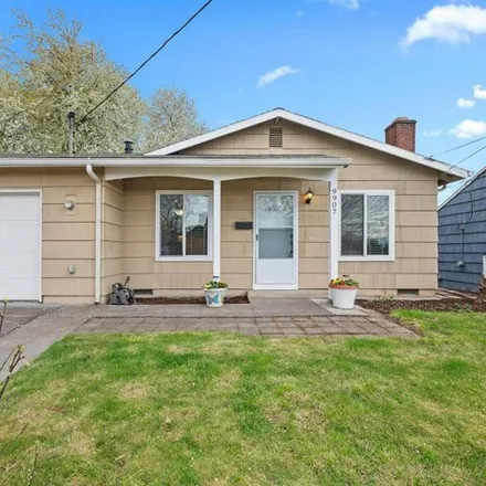 Buy this 3 bed house on 9907 North Van Houten Avenue in Portland, OR 97203