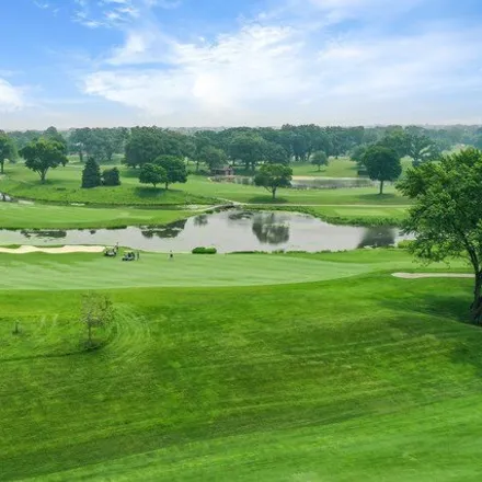Image 3 - Butterfield Country Club, 2800 Midwest Road, Oak Brook, DuPage County, IL 60523, USA - House for sale