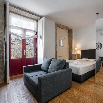 Rent this 1 bed apartment on Porto in Avenida de Portugal, 36700 Tui