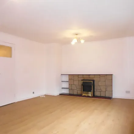 Rent this 3 bed apartment on Alan Breck Gardens in City of Edinburgh, EH4 7HB