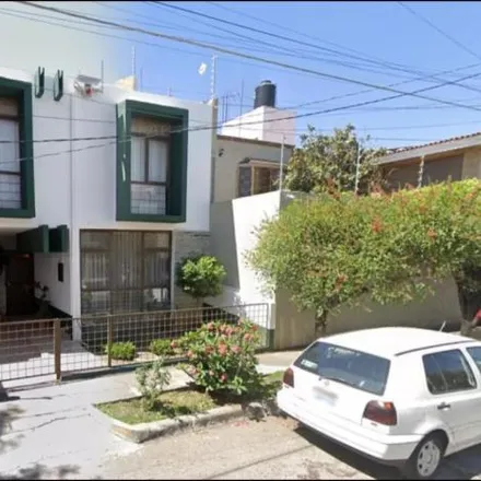 Image 1 - Calle E-1, Jardines del Country, 44210 Guadalajara, JAL, Mexico - House for sale