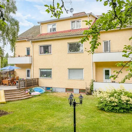 Rent this 3 bed apartment on Torsgatan in 571 31 Nässjö, Sweden