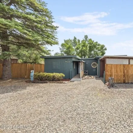 Buy this studio apartment on 4429 East Shade Road in Rimrock, AZ 86335