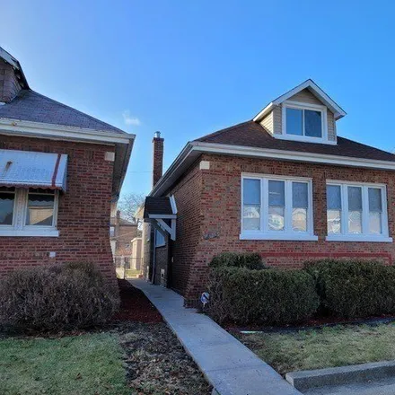 Buy this 4 bed house on 8938 South Bishop Street in Chicago, IL 60620